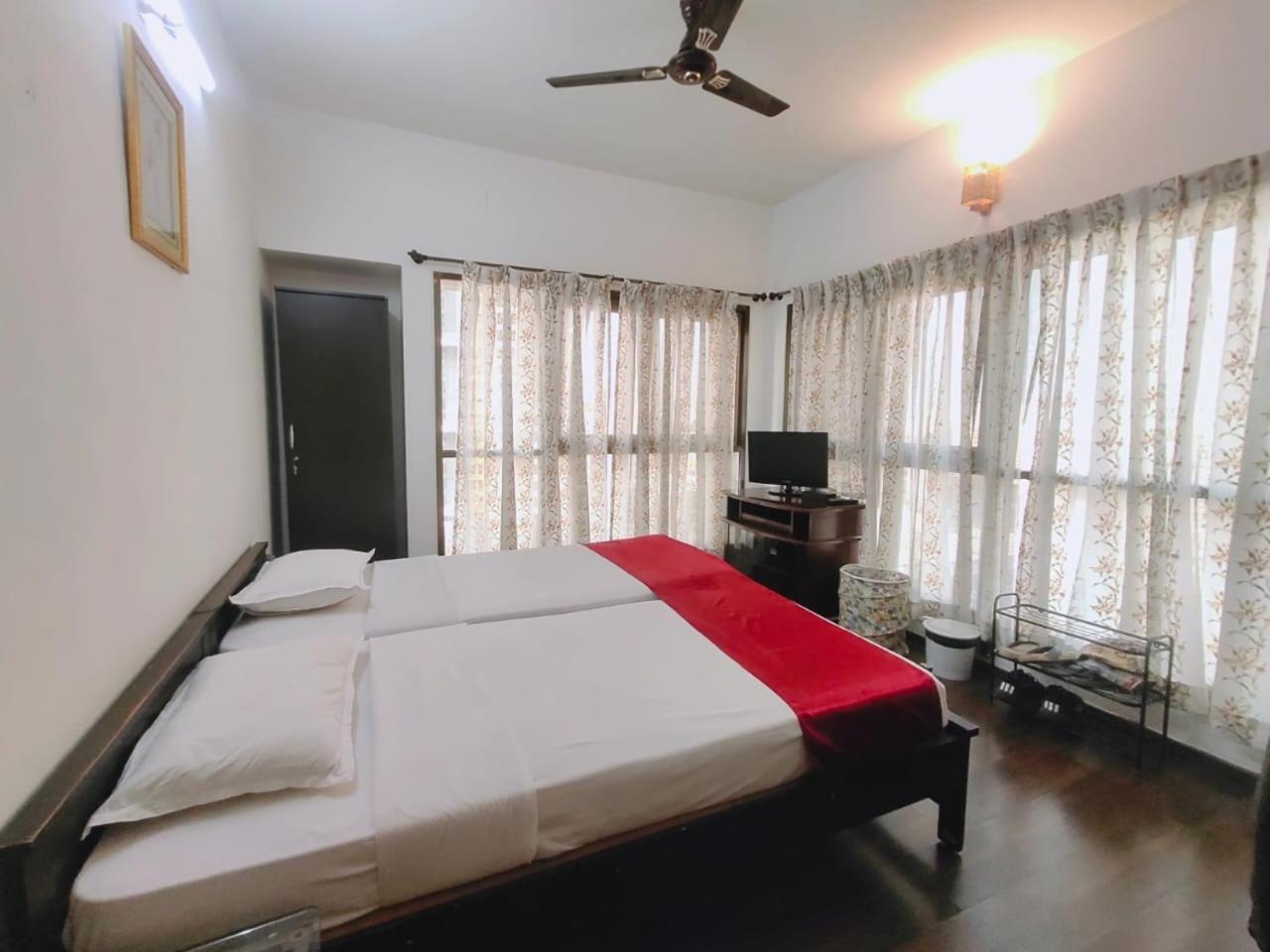 Private Rooms In Blue Ridge ฮินเจวาดี ภายนอก รูปภาพ